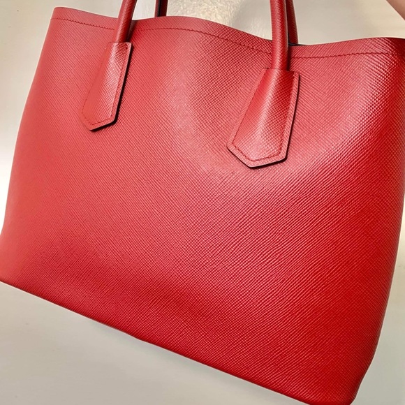 🌺Prada Saffiano Double Bag🌺 Flash Sale - Picture 2 of 11